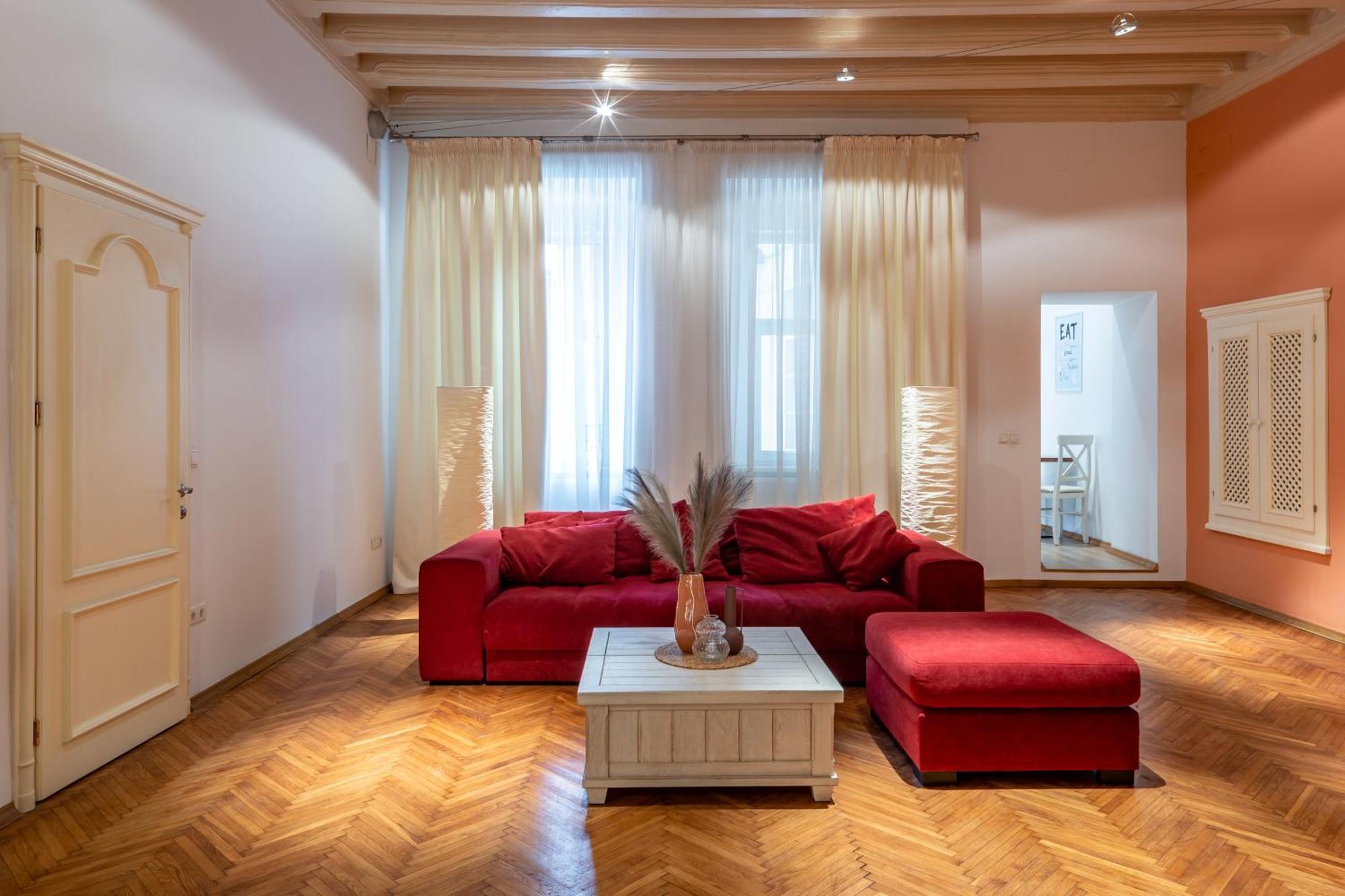 Romari Площа Ринок 28 Lviv Exterior foto
